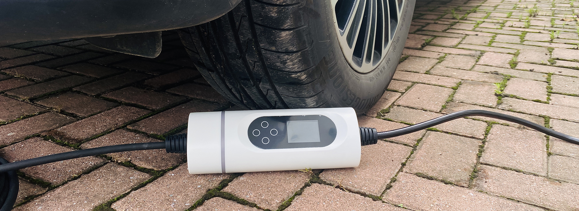 Creaxio-fabricant de bornes de recharge pour voitures électriques